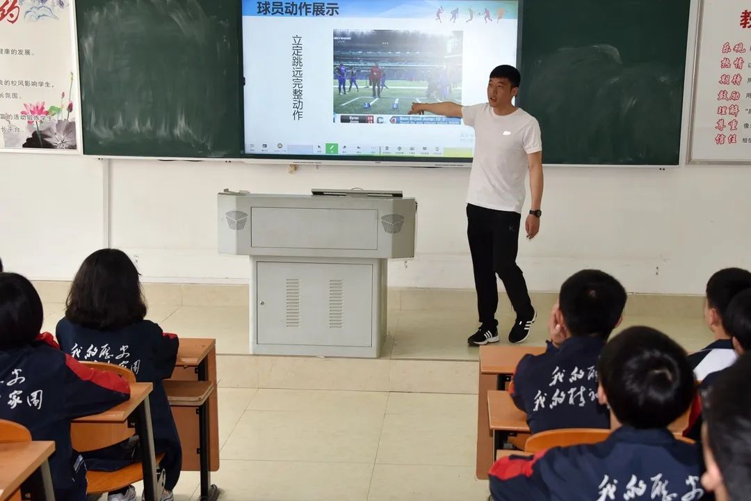 微信图片_20220429150312.jpg 微信图片_20220429150312.jpg