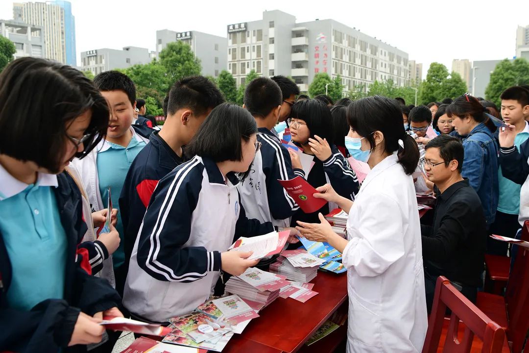 微信图片_20220523165804.jpg 微信图片_20220523165804.jpg