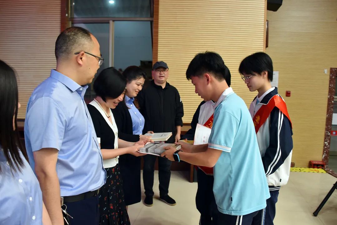 微信图片_20220527085943.jpg 微信图片_20220527085943.jpg