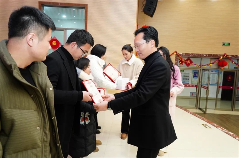 微信图片_20250213163402.jpg/